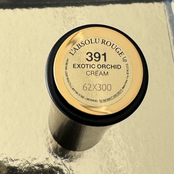 Lancôme Lipstick - Picture 2 of 2